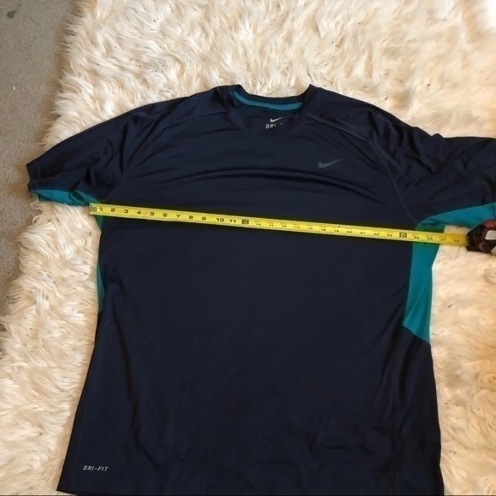 Nike Navy blue and green trim dri fit shirt sz xxl